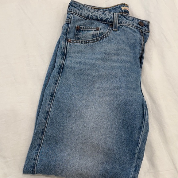 Levi's Women's baggy dad barrel jeans - Picture 2 of 3